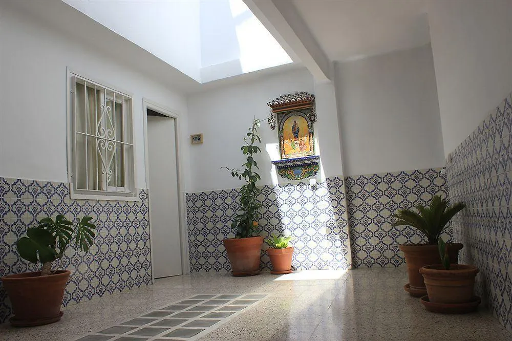 Hostal The Monkey Room Marbella
